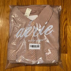 aerie Tan and Cream Houndstooth Button Cardigan